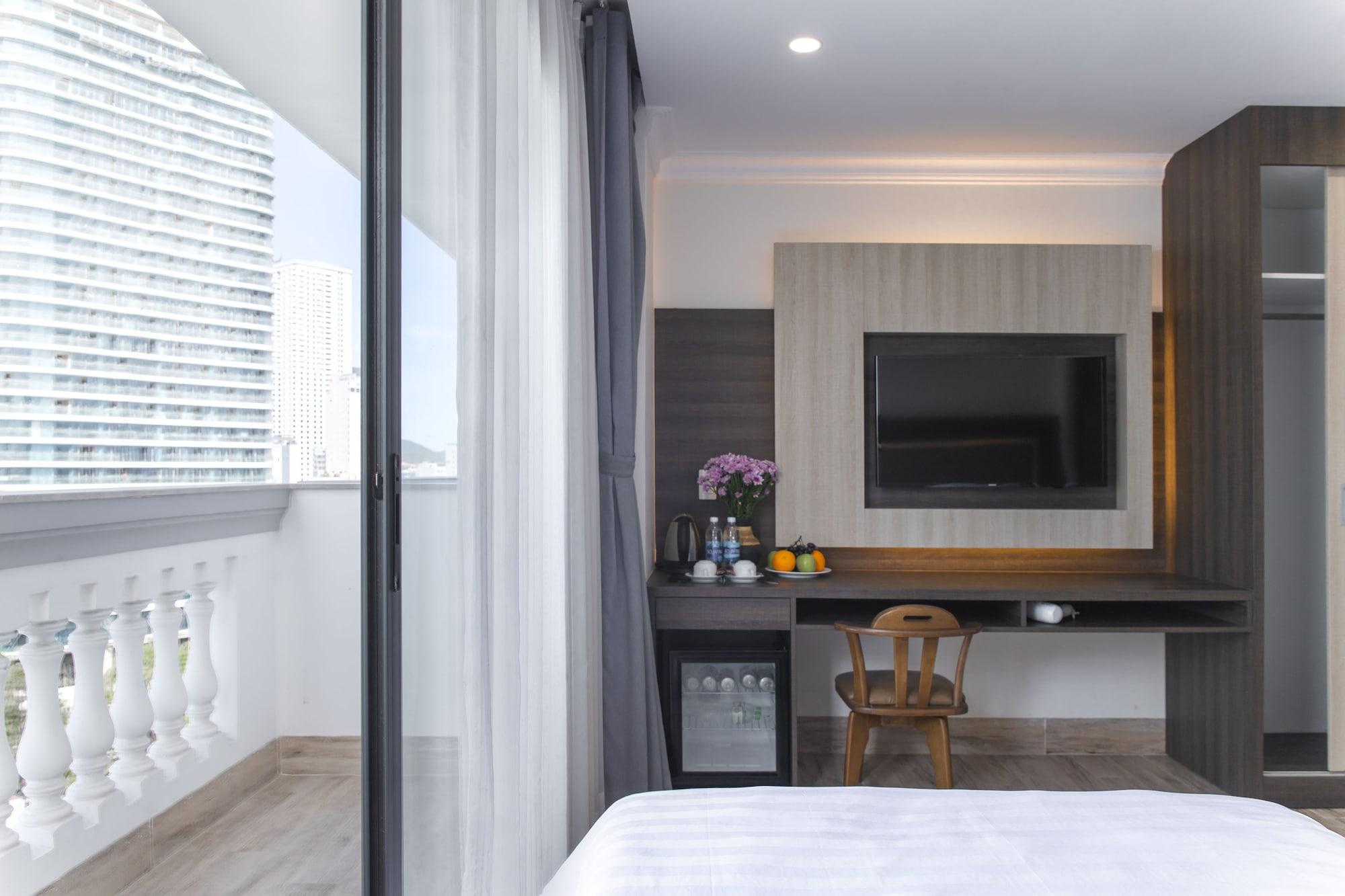 Seven Seas Hotel Нячанг Экстерьер фото