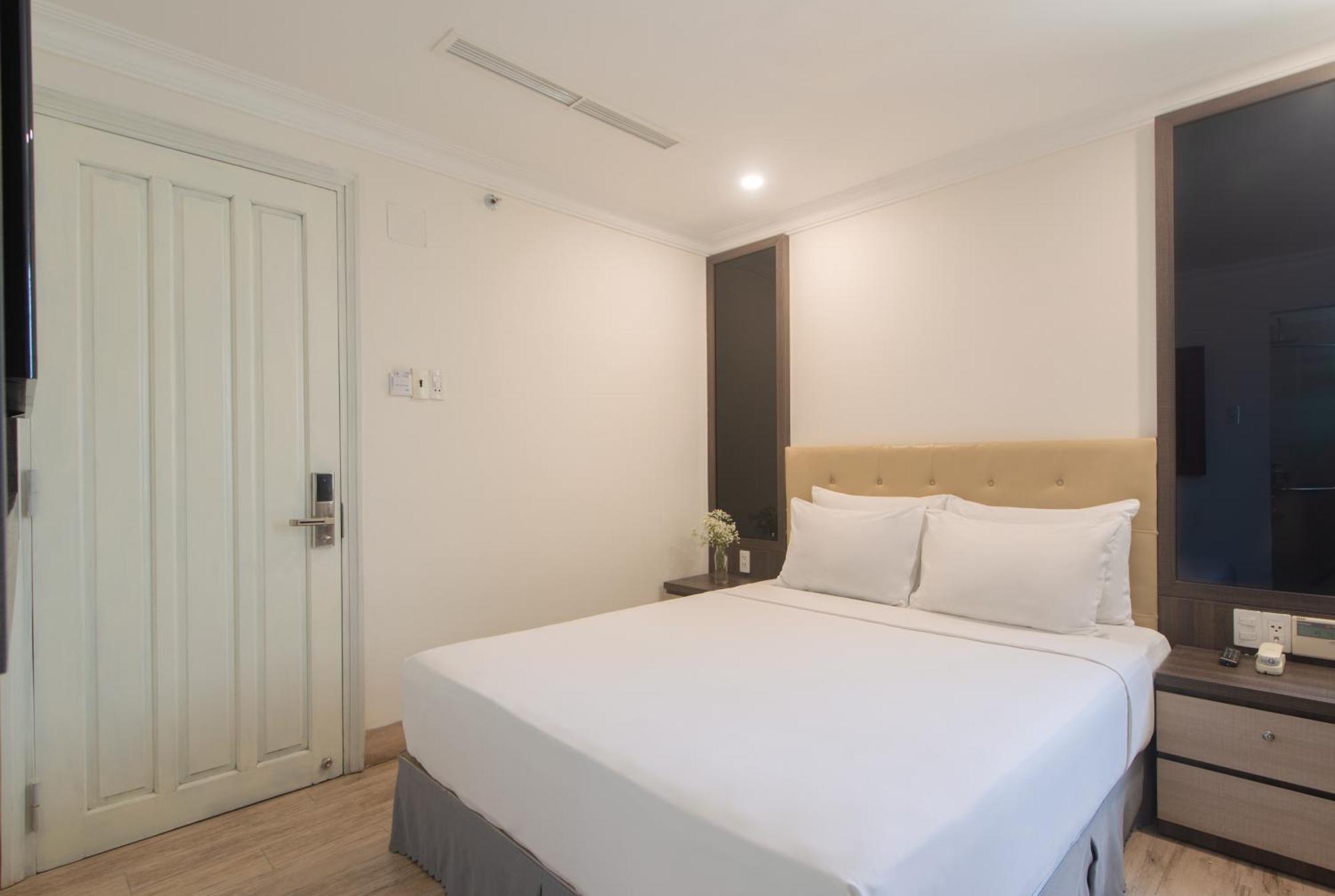 Seven Seas Hotel Нячанг Экстерьер фото