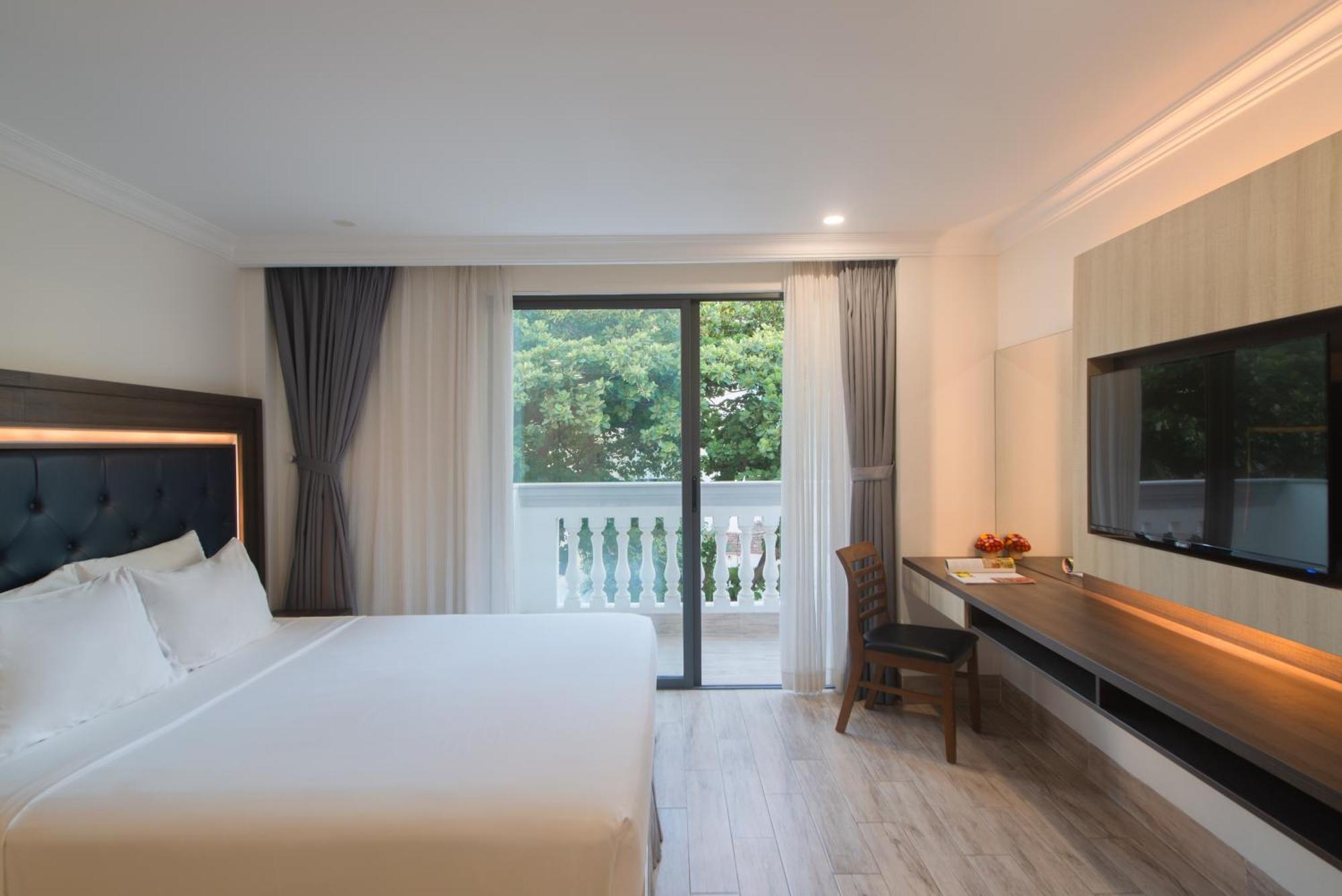 Seven Seas Hotel Нячанг Экстерьер фото