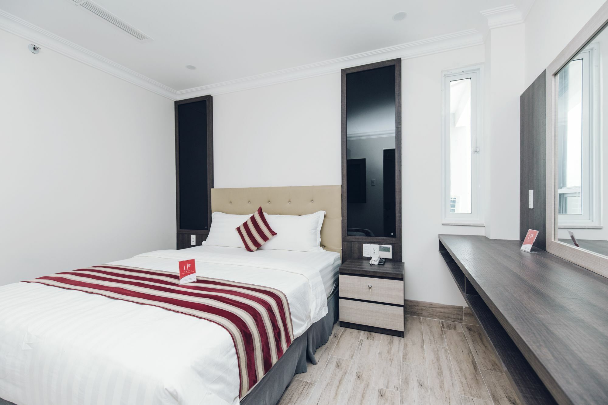 Seven Seas Hotel Нячанг Экстерьер фото